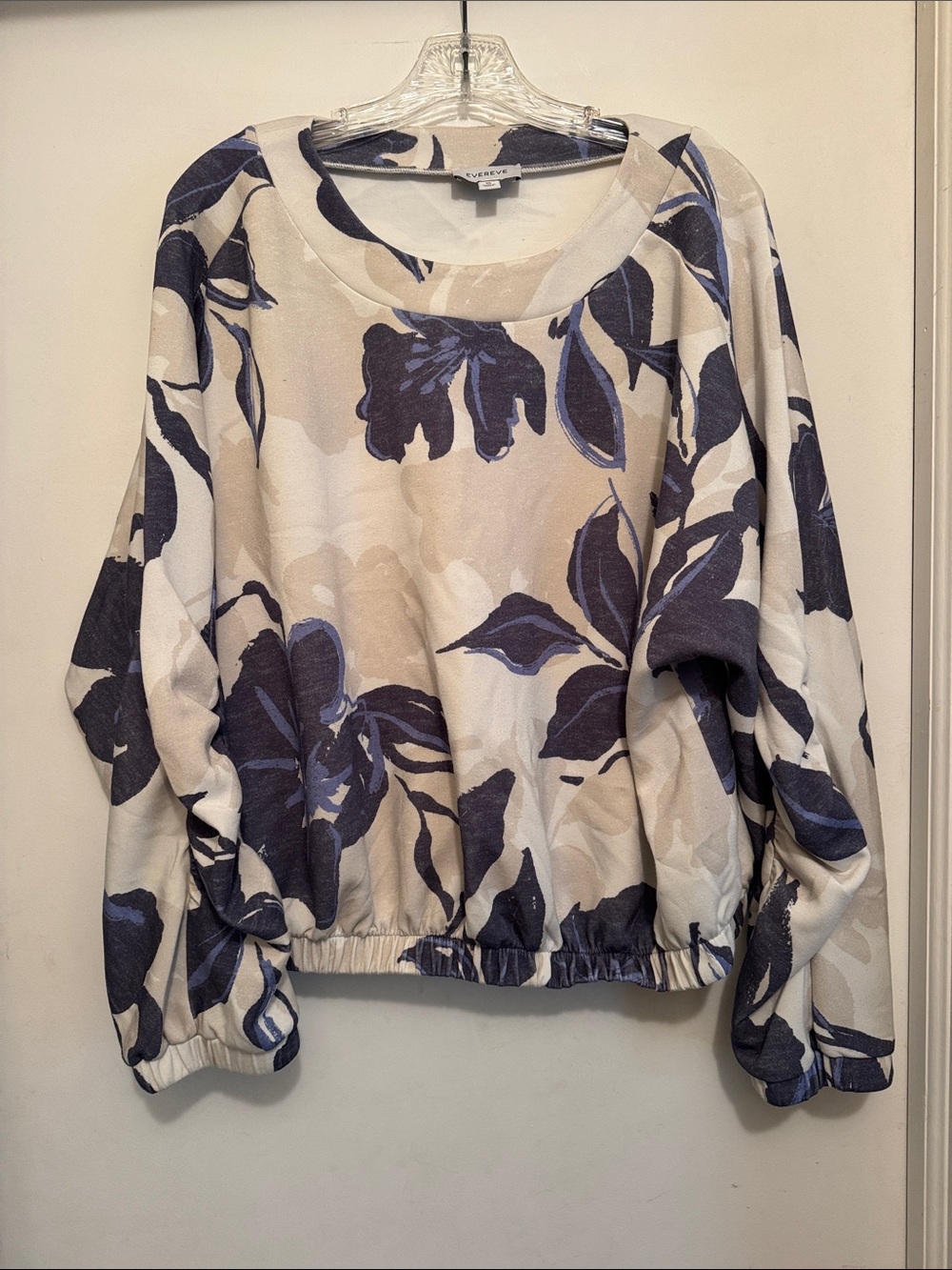 Evereve Cream and Navy Floral Pullover Sweatshirt